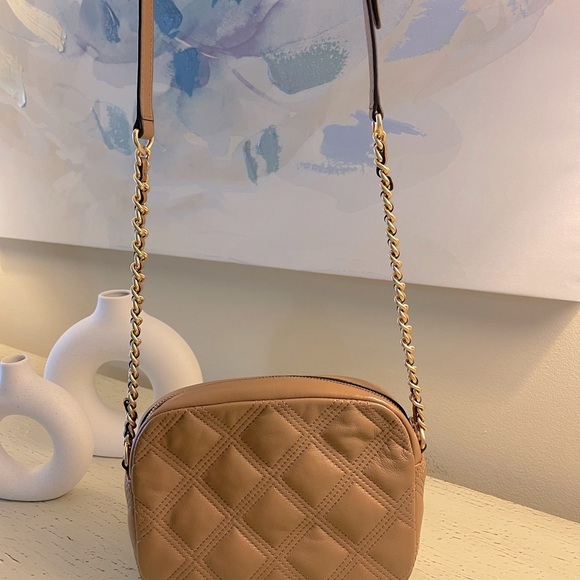 Tory Burch Fleming Soft Camera Bag - Tiramisu Color - Picture 4 of 8